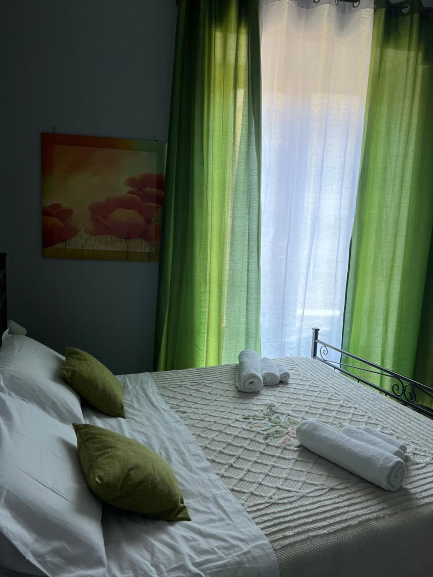 Terrazza Santa Chiara Bed & Breakfast CTA Exterior foto